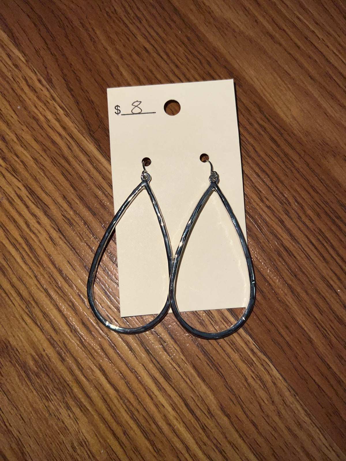 3088- Silver Teardrop Earrings