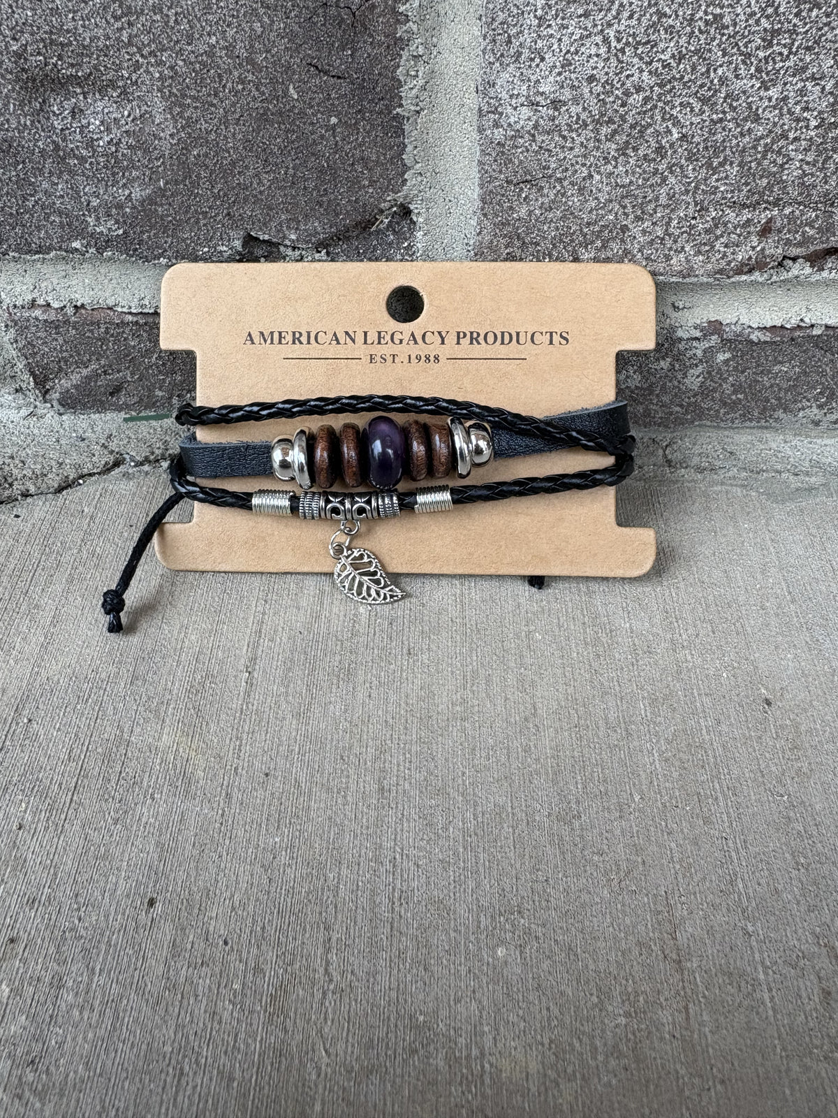 3816- Leather Bracelets w/ Pendants & Accessories *MULTIPLE OPTIONS*