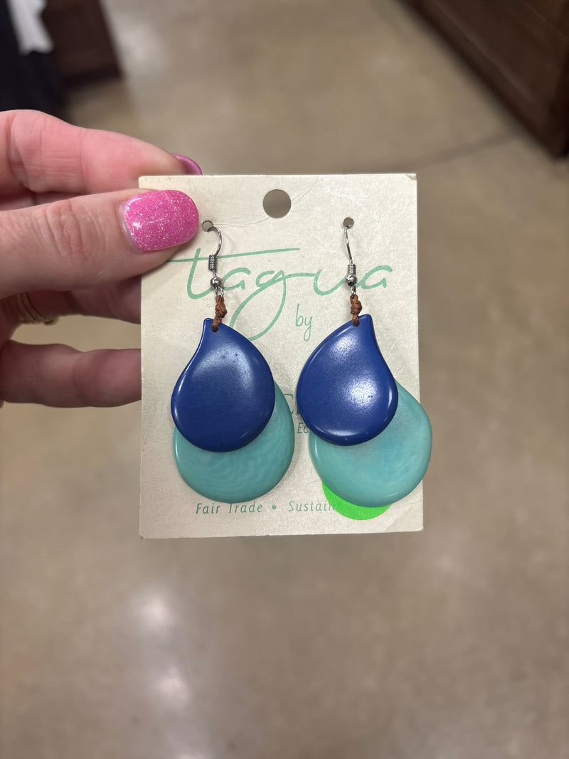 8438- Blue & Turquoise Layer Tauga Nut Earring