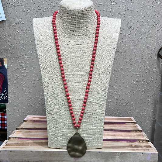 535- Coral Wood Bead Necklace w/ Gold Pendant