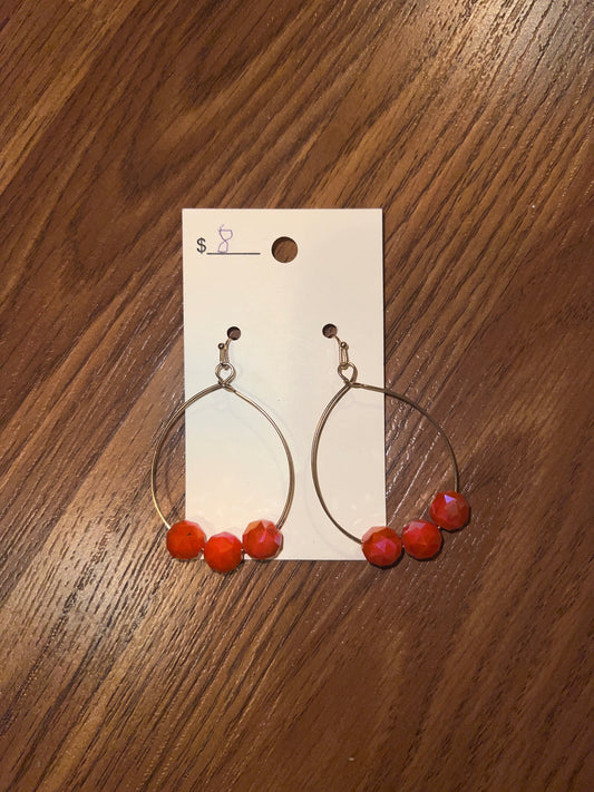 3134- Coral 3 Bead Hoop Earrings