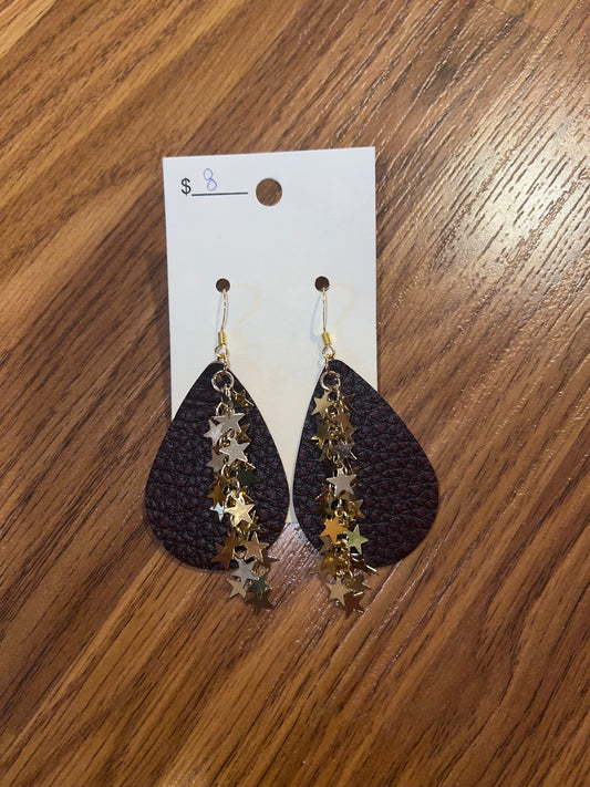 3179- Plum Earring w/ Star Tassel