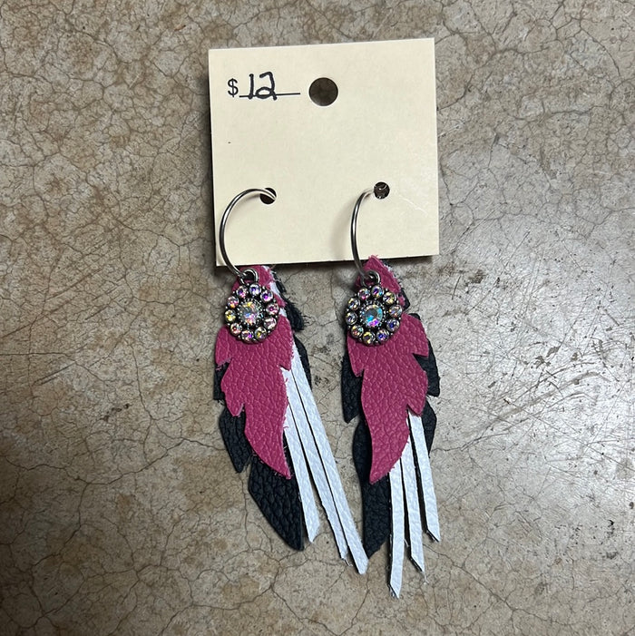 2291- Pink, Black, & White Layer Earrings Leather