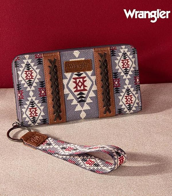 2464- Lavender Aztec Wrangler Wristlet