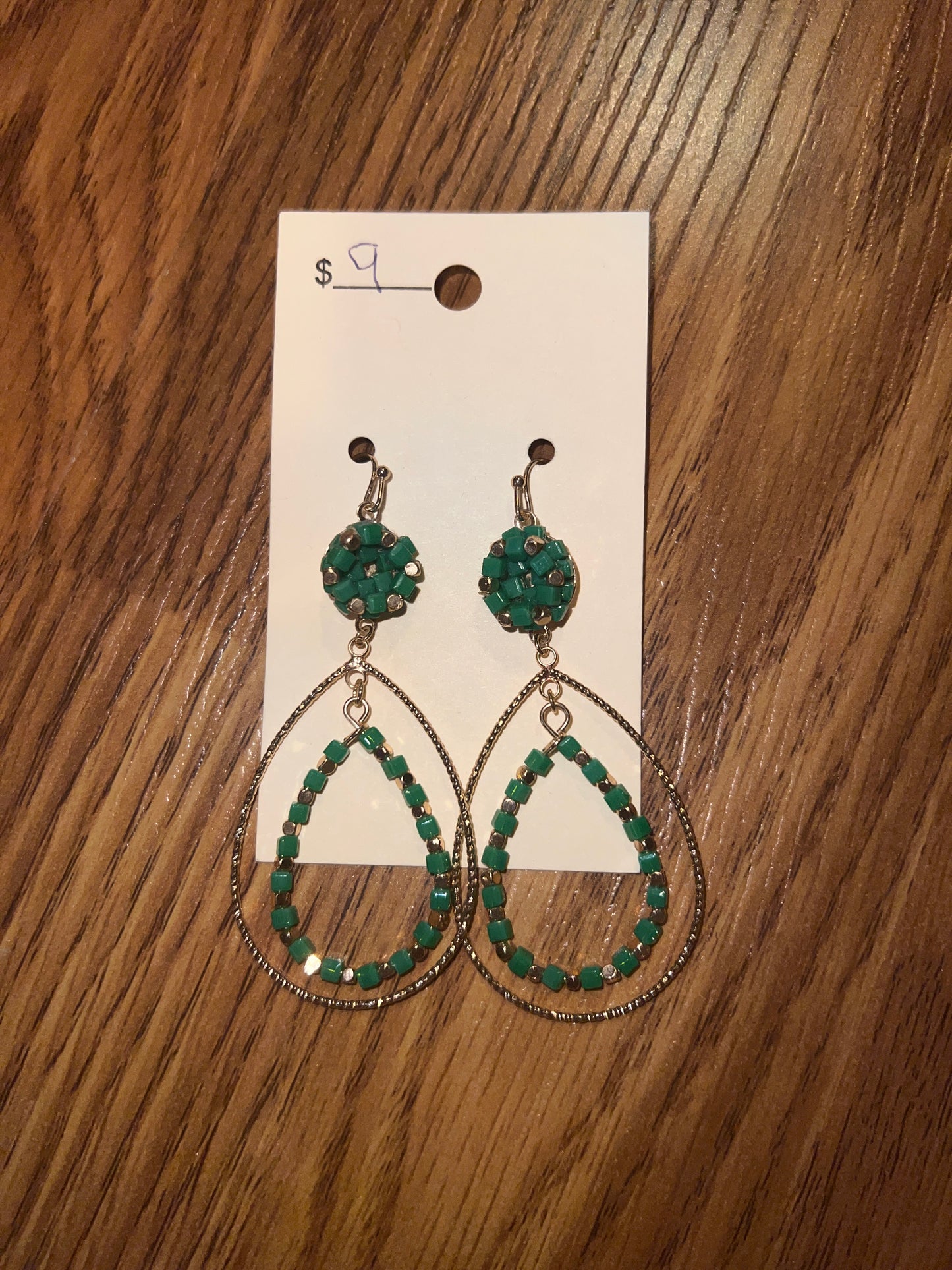 3166- Green & Gold Beaded Earrings