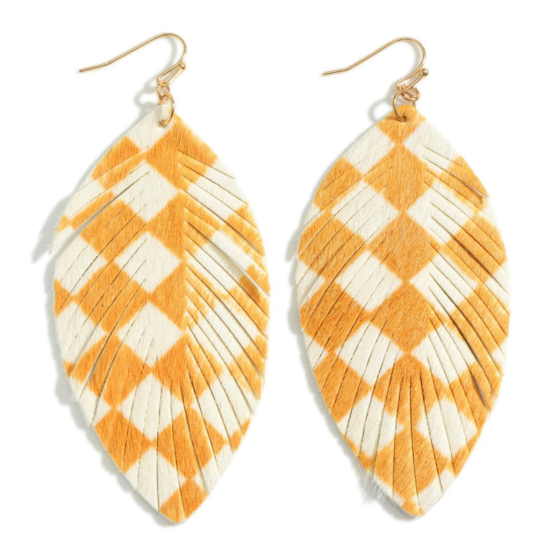 9810- Light Orange & White Gingham Light Weight Earrings *TN COLLECTION*