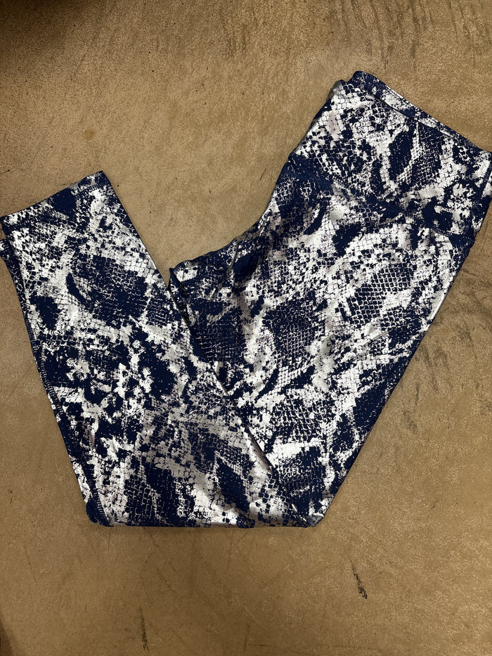 (28) Navy & Silver Metallic Full Length Leggings