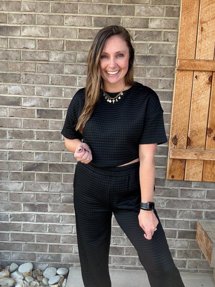 Quilted Crop Top w/ Jogger Sets *PICK OR BLACK* *DALLAS PREORDER!*