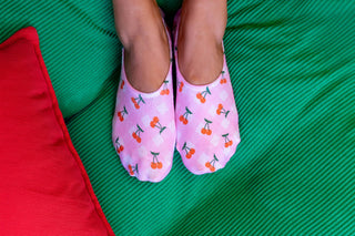 No-Show Liner Socks - Checkered Pattern w/ Cherries - Pink