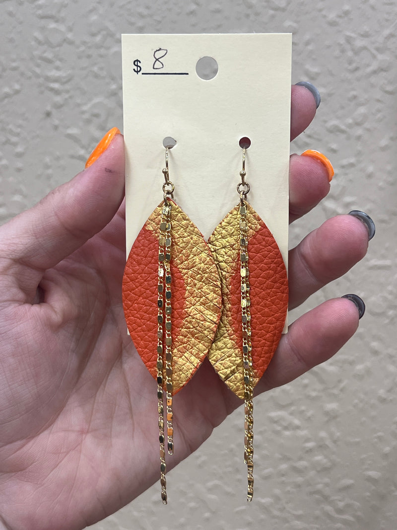 2934- Orange & Gold Faux Leather w/ Gold Chain Earring *TN COLLECTION*