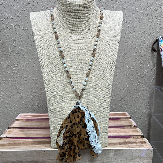 549- Cream & Rose Leopard Print Tassel Necklace