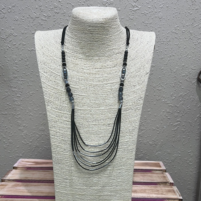 635- Black Beaded and Small Half Hoop Necklace