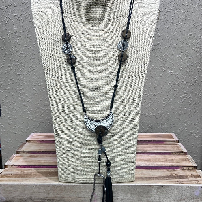 775- Black Tassel W/ Pendant Detail Necklace