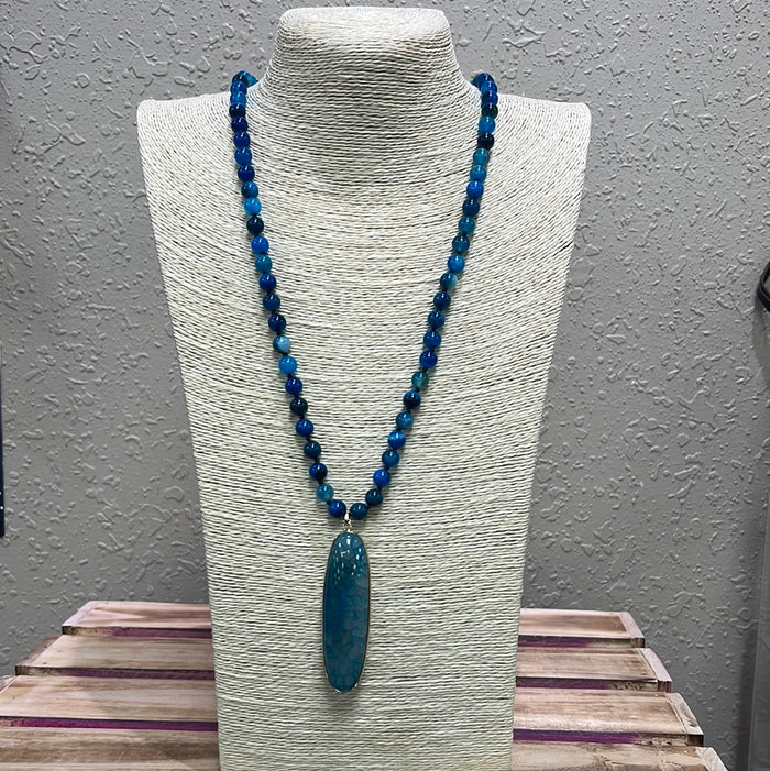 555- Blue Mix Beaded Mix necklace w/ Slim Pendant