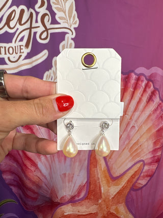 Pearl Drop Earrings - Silver