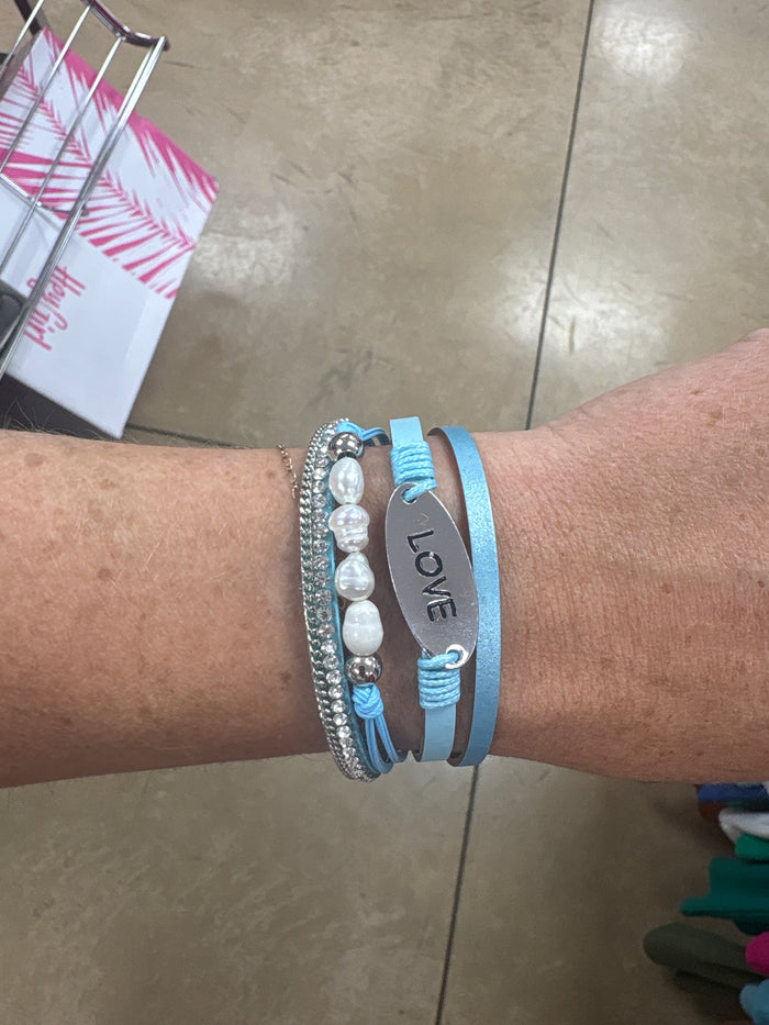 Light Blue Love Magnetic Bracelet