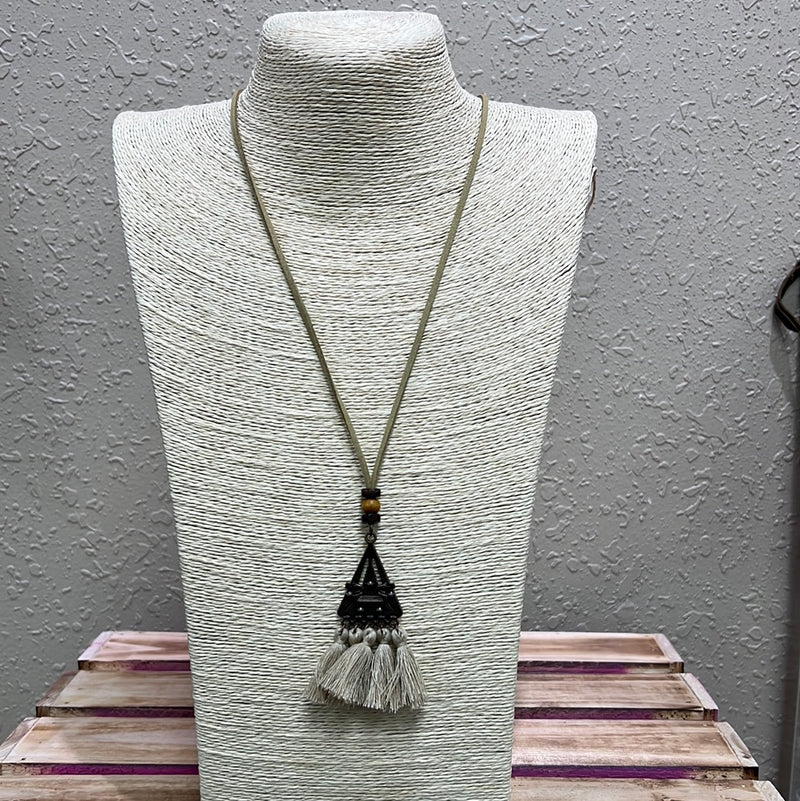 777- Triangle Fringe Necklace w/ Beaded Detail