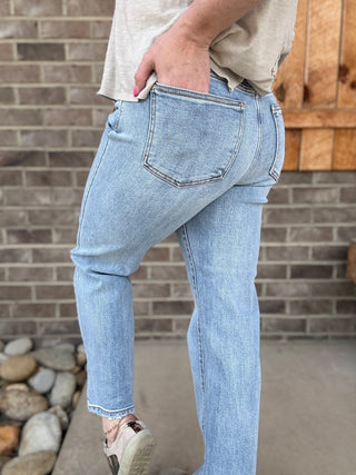High Rise Light Wash Ankle Straight Judy Blue Jeans