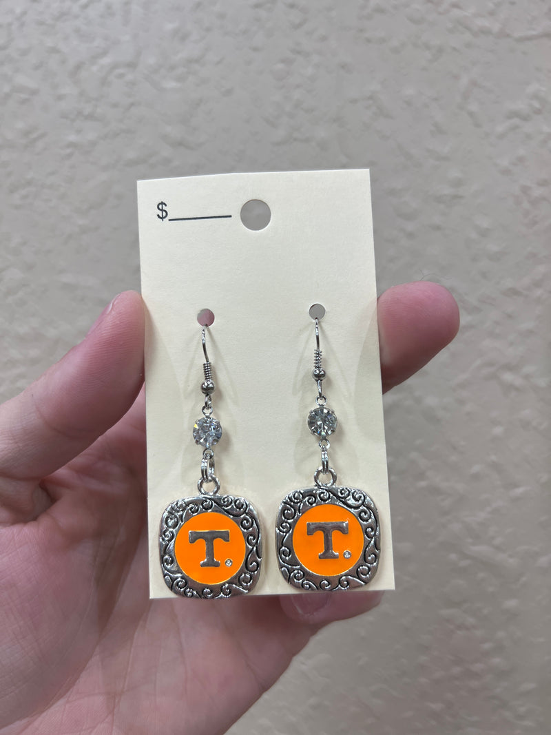 3298- Square Power T Earrings *TN COLLECTION*