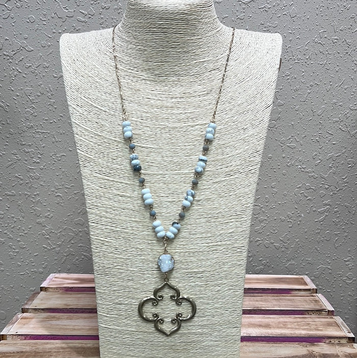 746- Gray Stone Necklace w/ Pendant & Druzy Stone