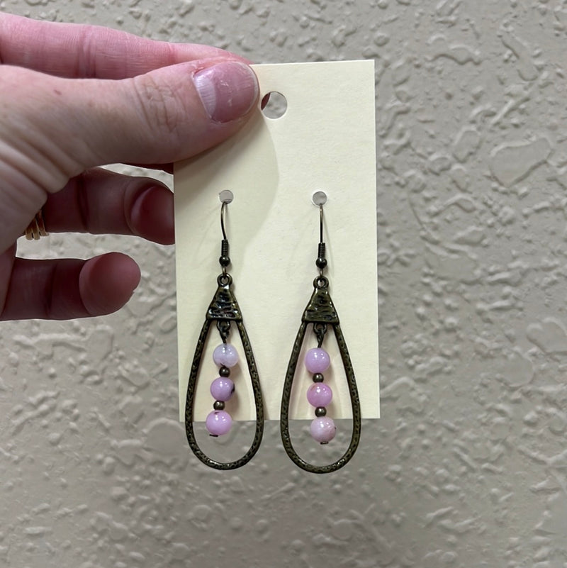 946- Pink Beaded Hoop Earrings