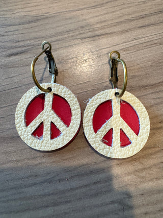1" Cream, Pink Peace Sign Leather Earrings