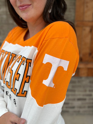 Tennessee "Southlawn Daphne* - Long Sleeve V-Neck Oversized
Jersey Top by Royce