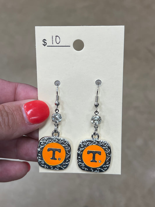 2588- T Silver Dangle Earrings