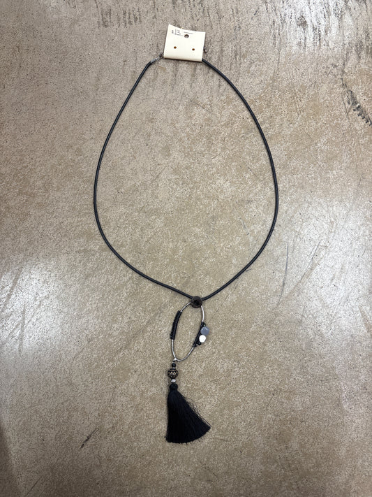 8464- Black Fringe Hoop Necklace