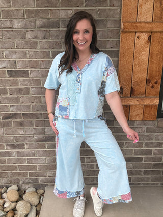 Baby Blue Mineral Washed Spring Bandana Print Cropped Pants by J. Her