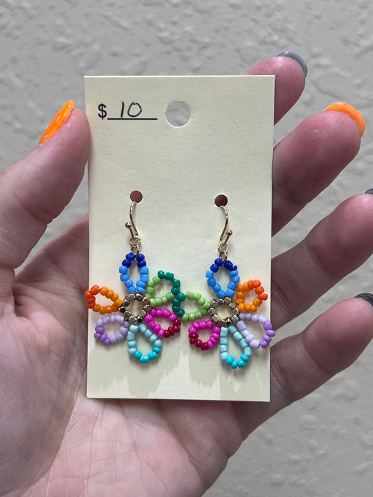 2865- Simple Floral Beaded Flower Earrings