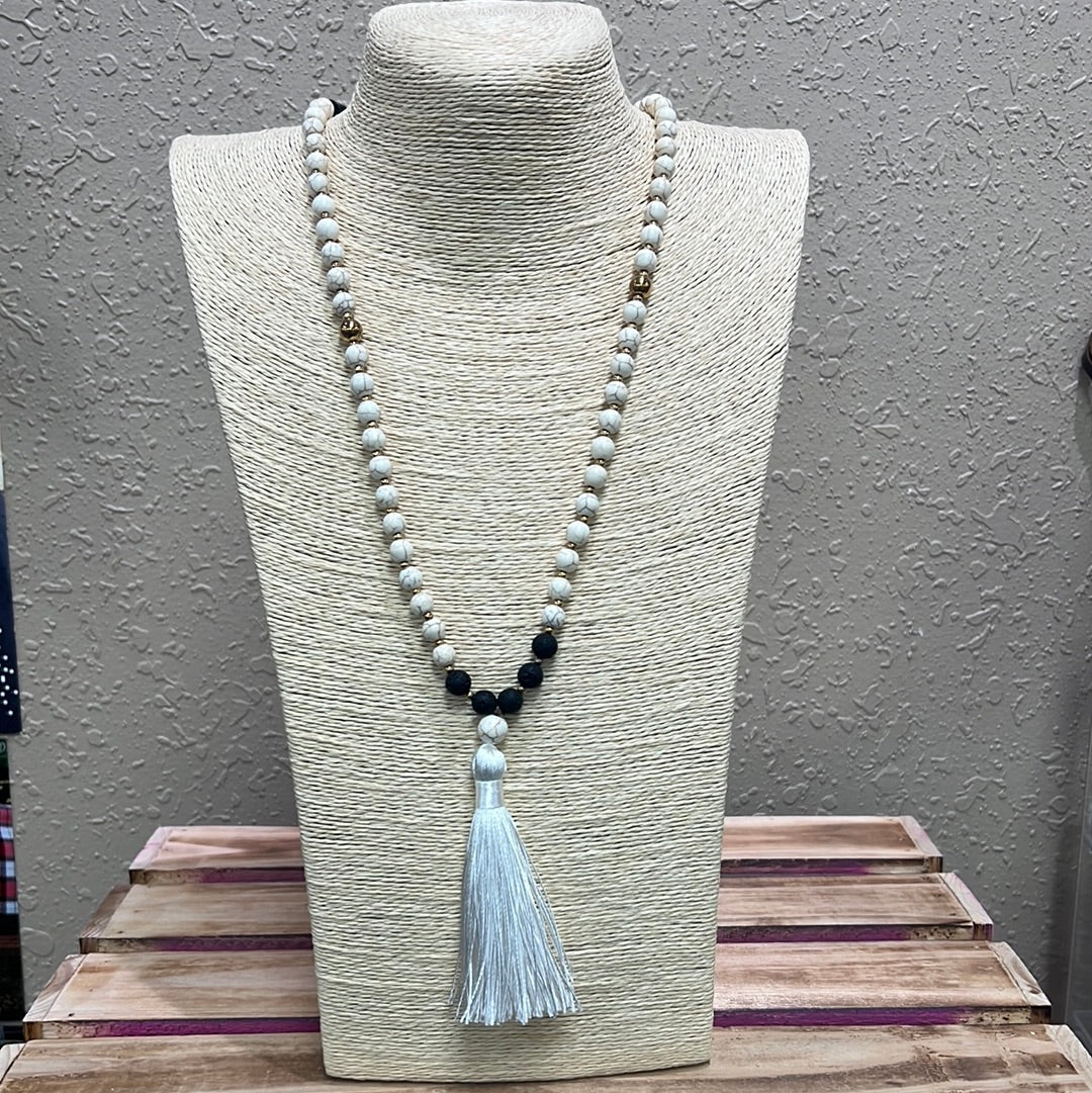 582- Cream & Black Bead Necklace w/ White Tassel