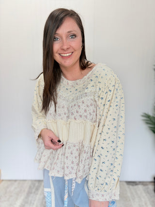 Cream Butter Floral Patch Block Blouse by POL