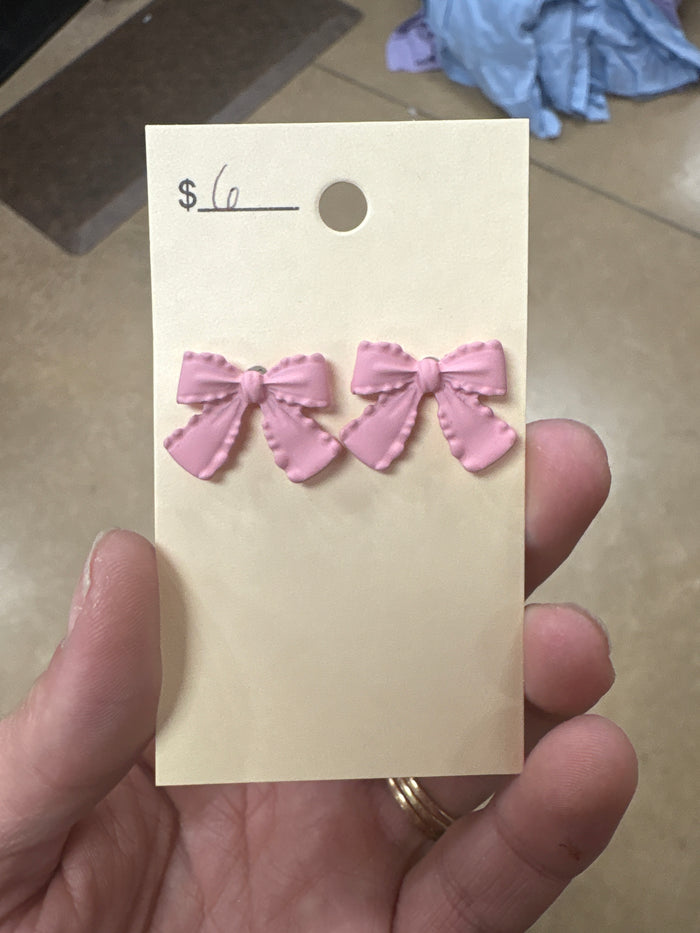 Light Pink Bow Clay Earrings