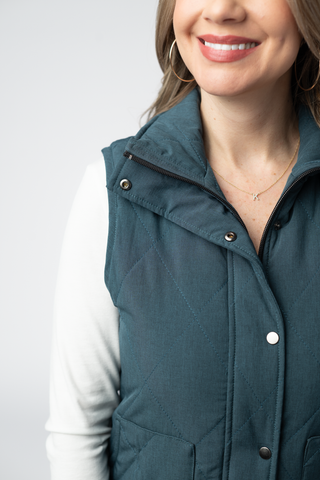 09.09 EN ROUTE Remy Zip Up Vest - Teal