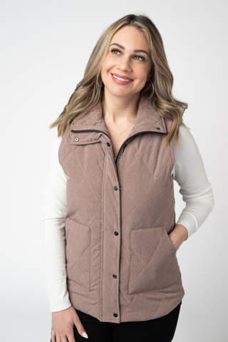 09.09 EN ROUTE Remy Zip Up Vest - Chestnut