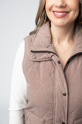 09.09 EN ROUTE Remy Zip Up Vest - Chestnut