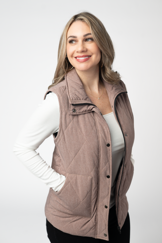 09.09 EN ROUTE Remy Zip Up Vest - Chestnut