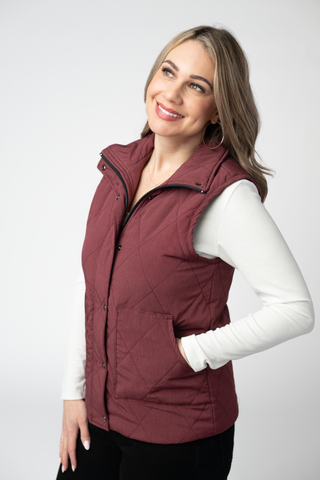 09.09 EN ROUTE Remy Zip Up Vest - Burgundy