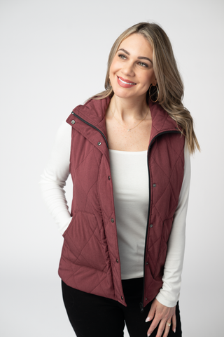09.09 EN ROUTE Remy Zip Up Vest - Burgundy