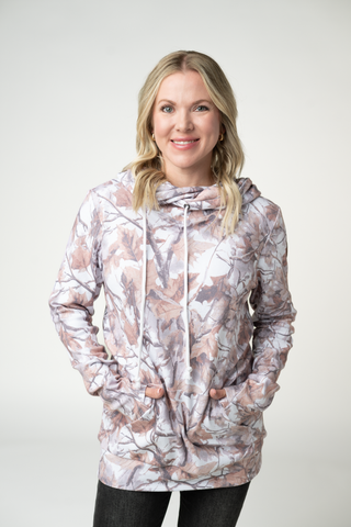 09.02 EN ROUTE Ashley Hoodie - Woodsy Camo