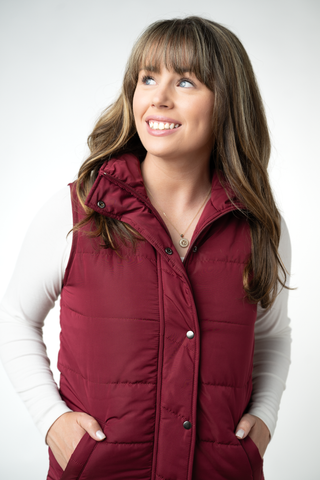 09.02 EN ROUTE Harlow Long Vest - Burgundy