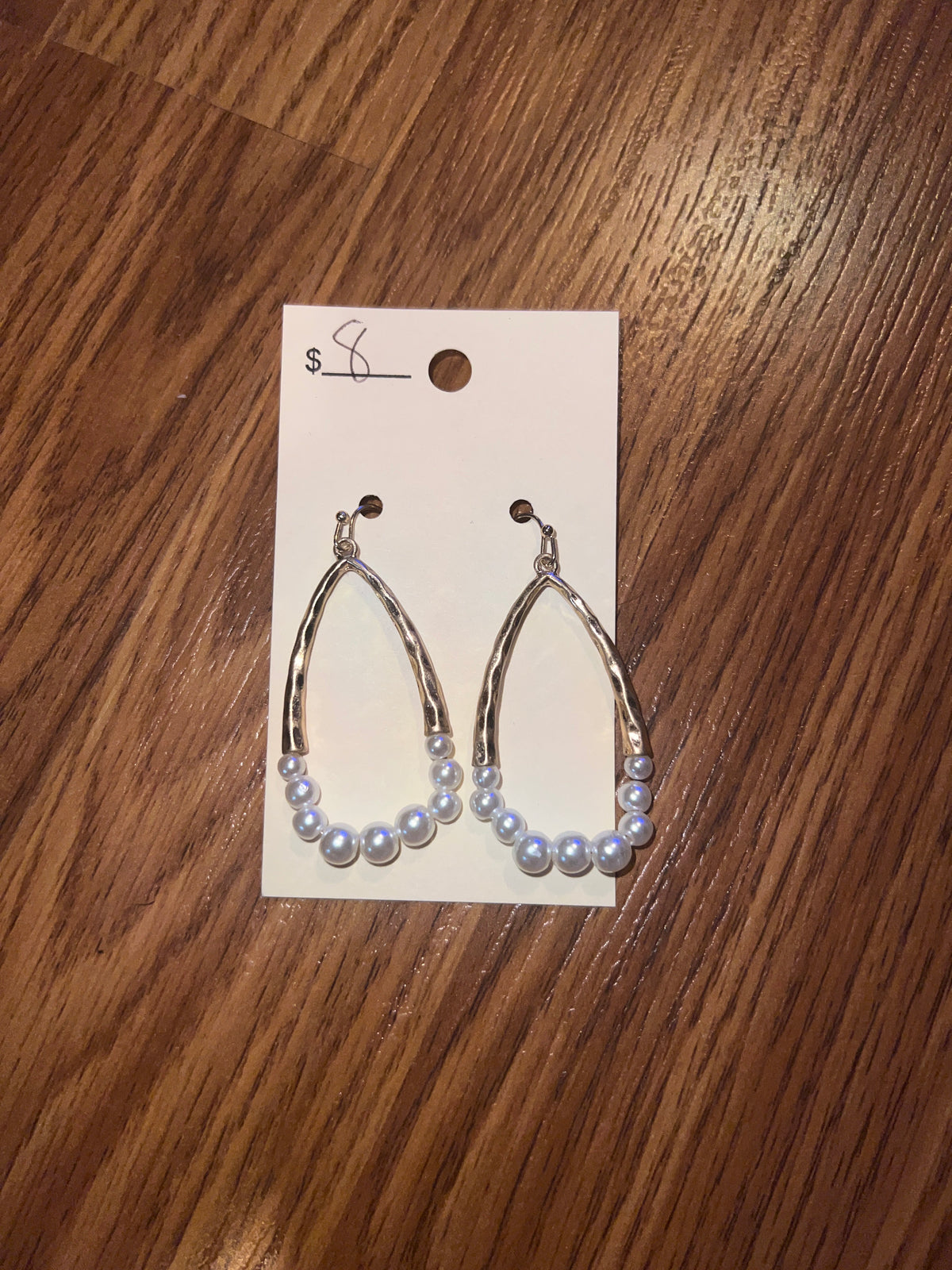 3180- Fold Teardrop w/ Pearl Detail