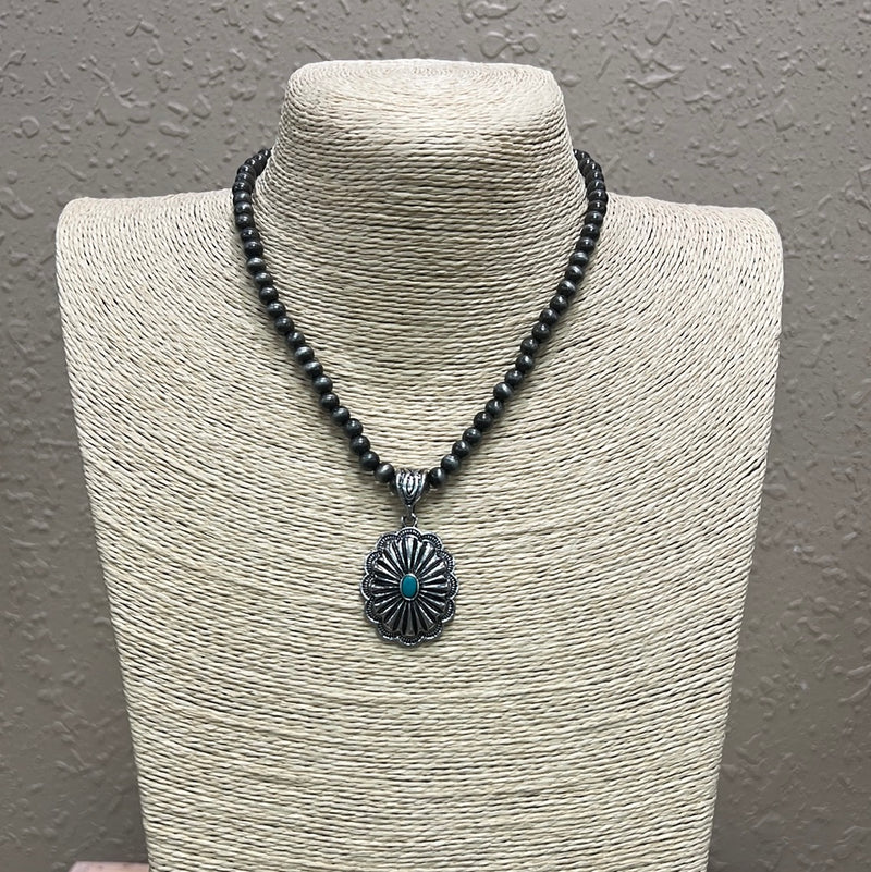 760- Turquoise Short Necklace