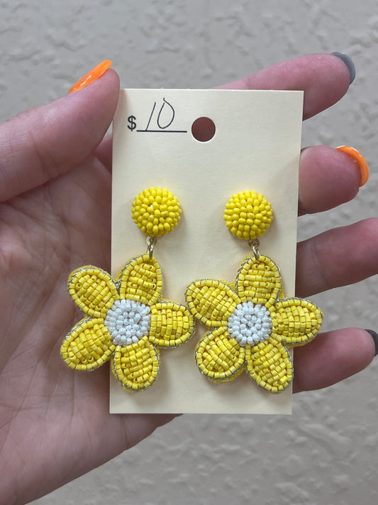 2970- Yellow Flower Beaded Earrings