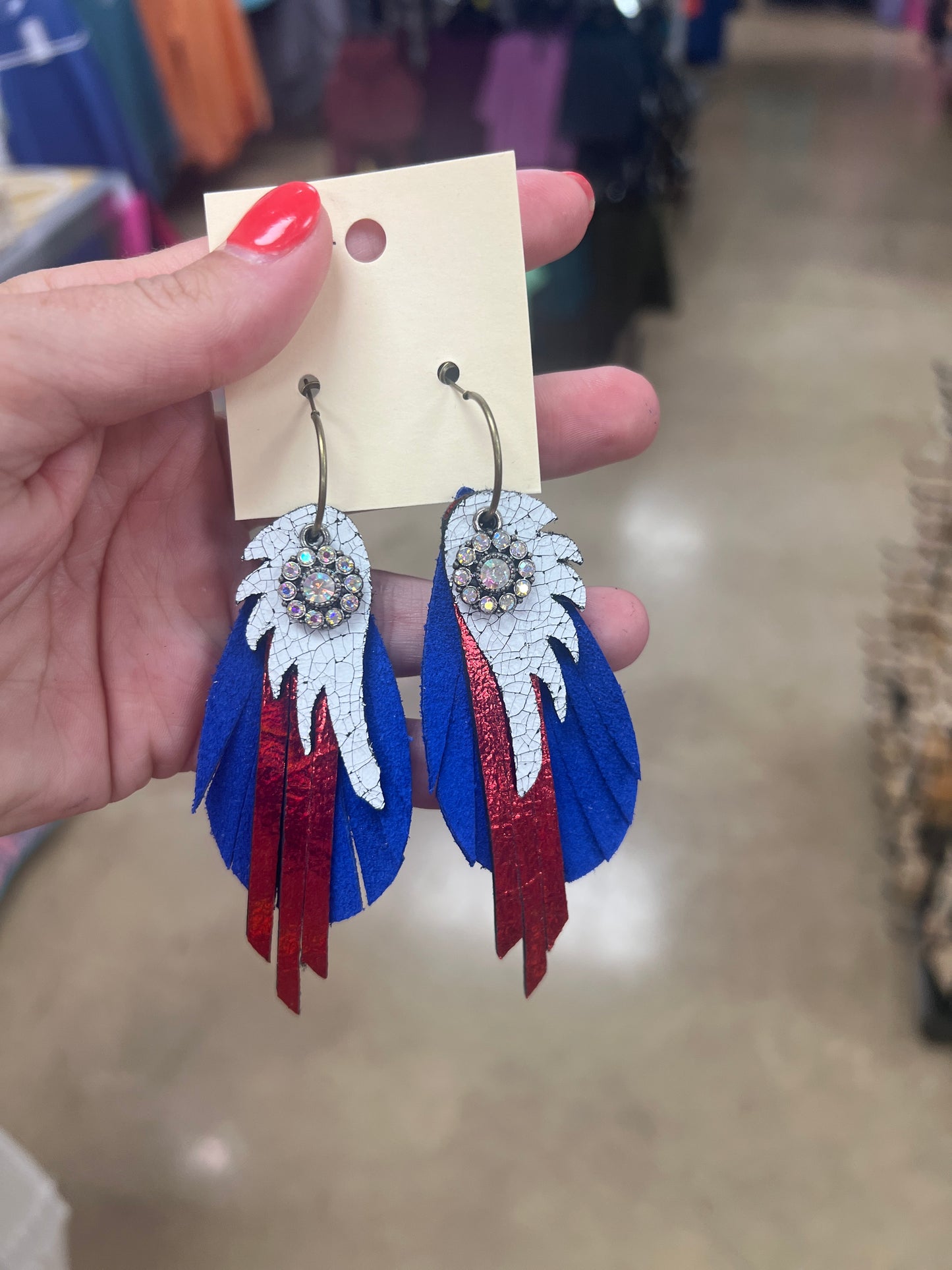 2592- Red, White, Blue Layer Earrings w/ Pendant