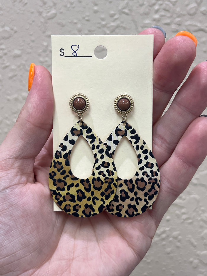 2858- Leopard Metal Teardrop Earrings