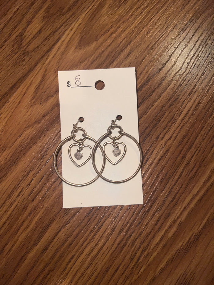 3182- Gold Heart Circle Earrings
