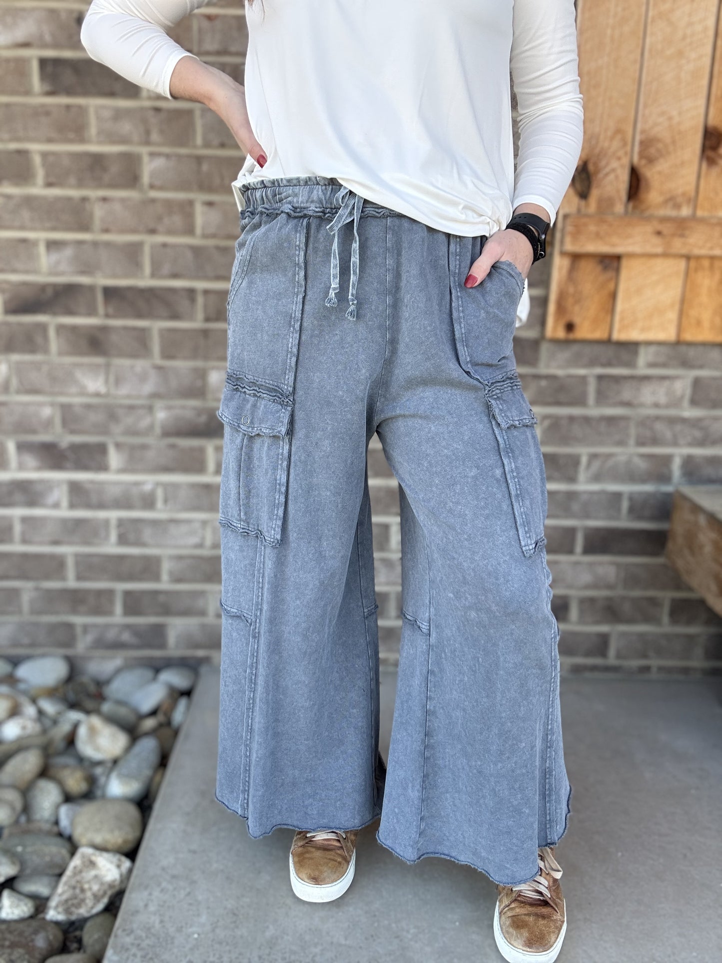 8378- Faded Navy Cargo Pull On Pants