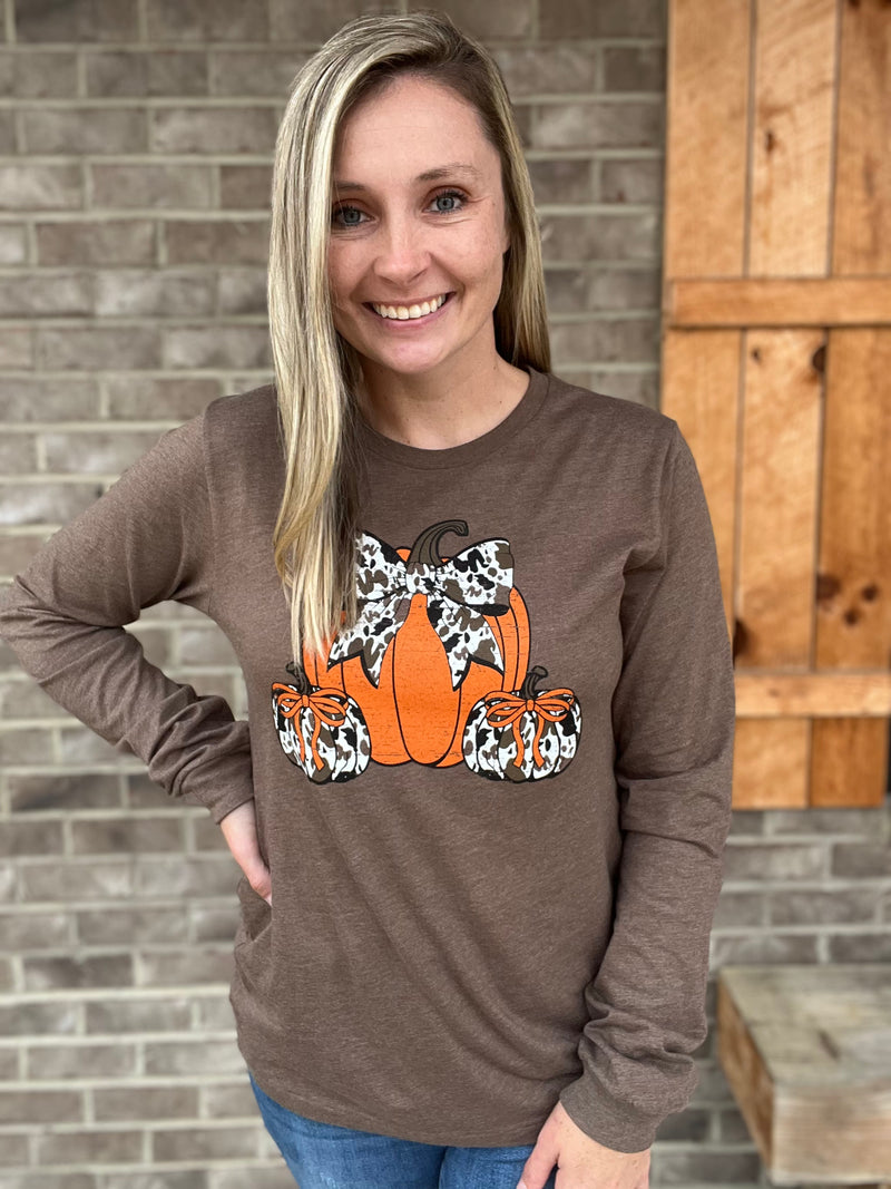 3041- Pumpkins w/ Cowhide Bows Long Sleeve Graphic Tee